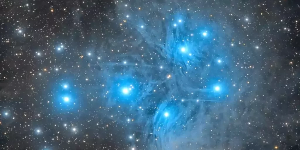 How to Identify a nebula - Pleiades (M45)